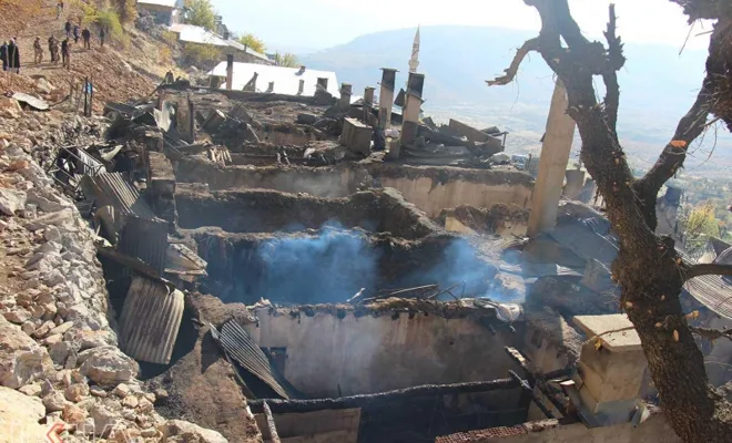 HÜDA PAR Elazığ İl Başkanlığından evleri yanan köylülere ziyaret 