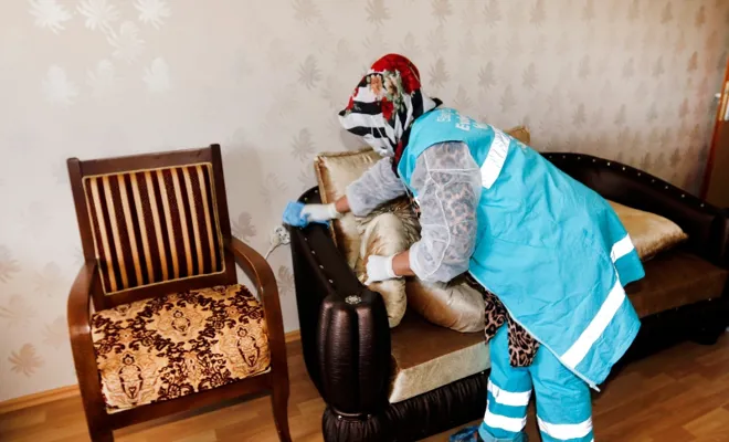 Engelli vatandaşa evde temizlik ve bakım hizmeti devam ediyor