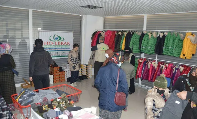 Çocuklar Üşümesin sloganıyla yapılan yardımlara Elazığ`da da devam etti