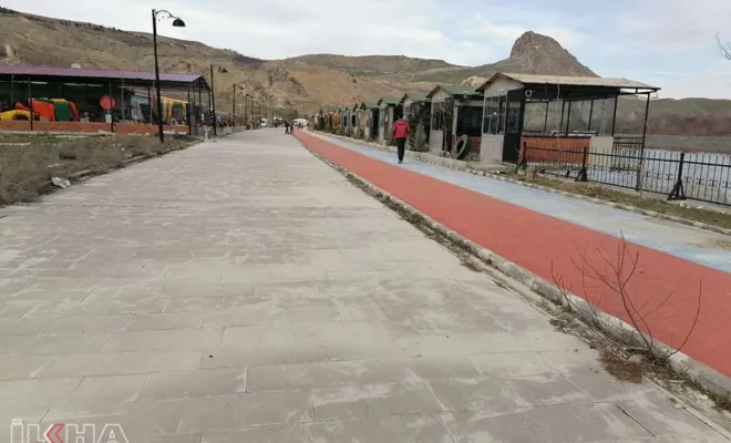 Esnaf normalleşme sürecinin devam edebilmesi için kurallara uyulmasını istiyor 