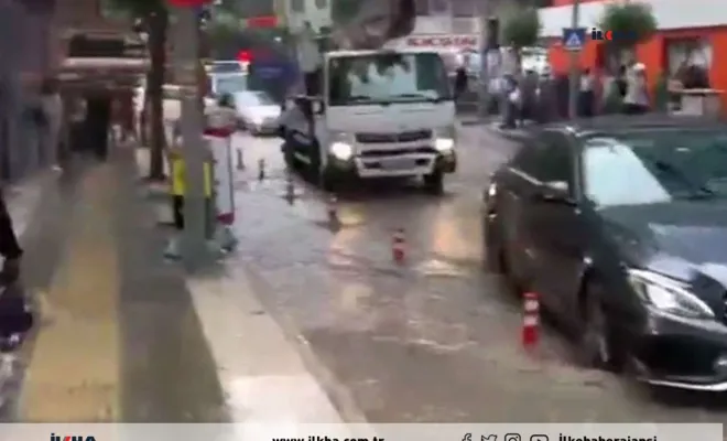 Elazığ'da yağmur sele dönüştü 