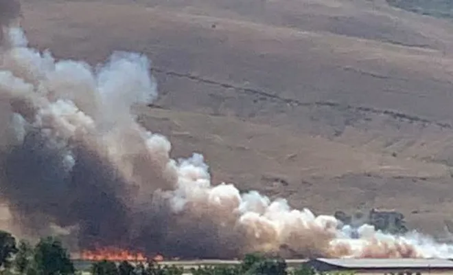 Elazığ’ın Kovancılar İlçesinde Tarlaları Tehdit Eden Yangın