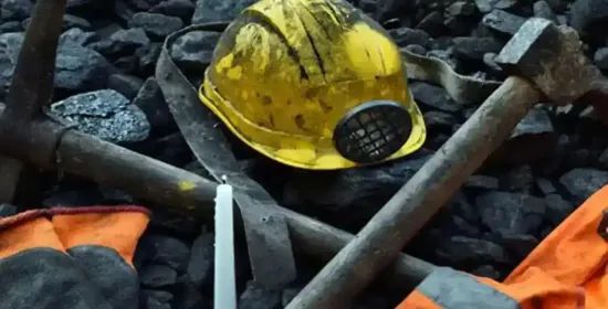 Kovancılar’da Takla Atan Otomobilde 2 Kişi Yaralandı